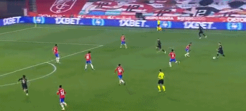 记者：萨格勒布迪纳摩有意租回克罗地亚国门利瓦科维奇（记者称萨格勒布迪纳摩正寻求租借克罗地亚国门利瓦科维奇）